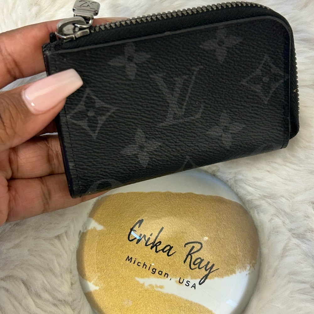 Louis Vuitton Black Eclipse Monogram Coin Purse - Picture 4 of 11